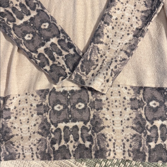 Women’s BKE long sleeve - Picture 3 of 6